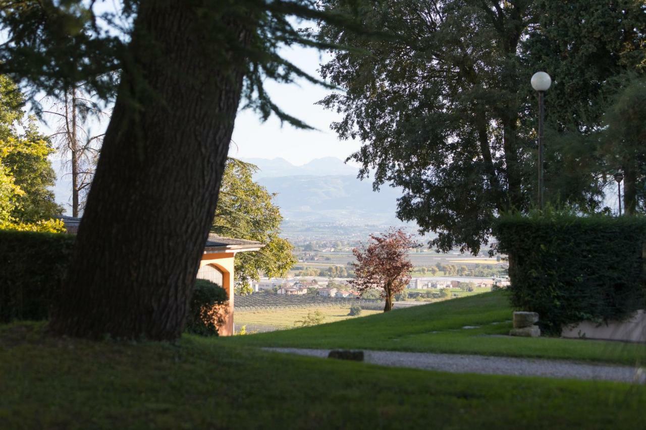 Villa Dei Cipressi Wine Resort Sona Exterior photo